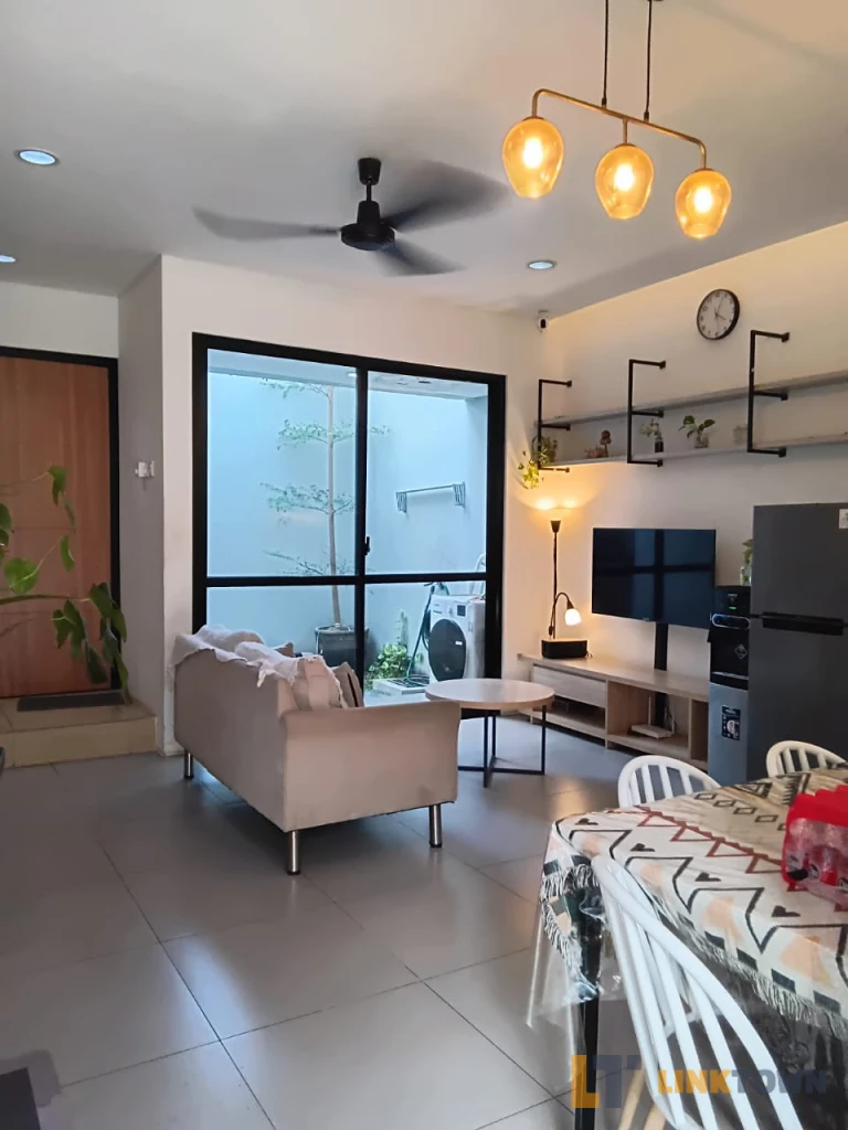 Linktown Grand Wisata Bekasi